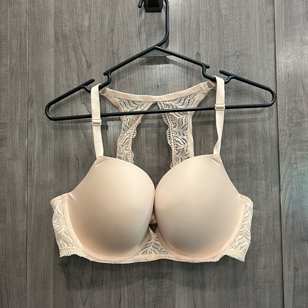 Paramour 36D nude racerback bra
